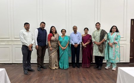 Birju Maharaj Kathak Sansthan top body meets