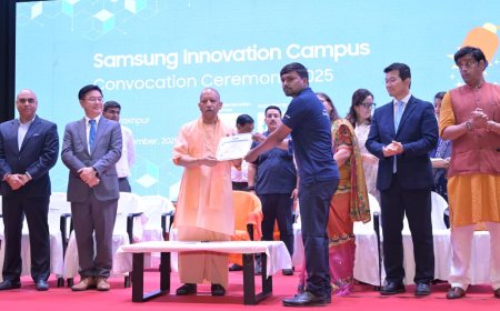 CM Yogi Adityanath Distributes Certificates to Trainees at Samsung Innovation Campus Phase-3 in Gorakhpur