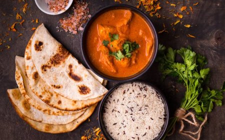 Pure Veg, Pure Legacy: How Moti Mahal Became Lucknow’s Heartbeat