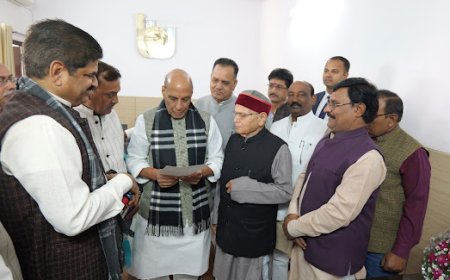 IPSF Delegation Meets Defence Minister Rajnath Singh, Raises Key Employee Concerns