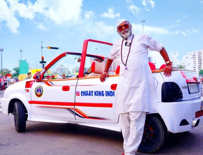 Meet the Man Behind India’s Most Famous Basket Chaat