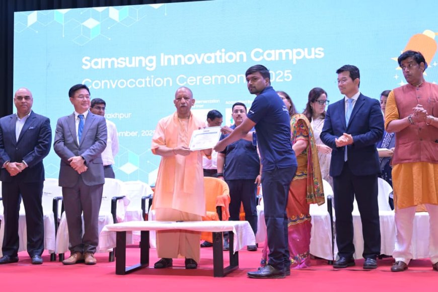 CM Yogi Adityanath Distributes Certificates to Trainees at Samsung Innovation Campus Phase-3 in Gorakhpur