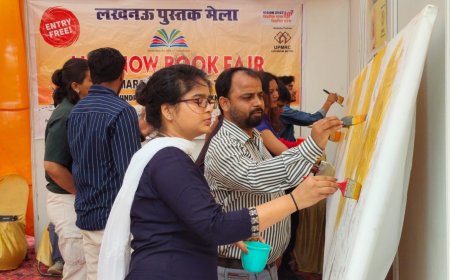 Lucknow Book Fair: ‘Vande Mataram’ Comes Alive Through Colours and Lines