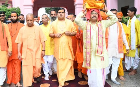 Two visits by CM Yogi in 12 days, Gorakhpur receives development projects worth Rs 1,753 crore