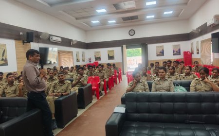 Lucknow Police Holds Training Workshop on Leave, Medical Reimbursement and Departmental Rules