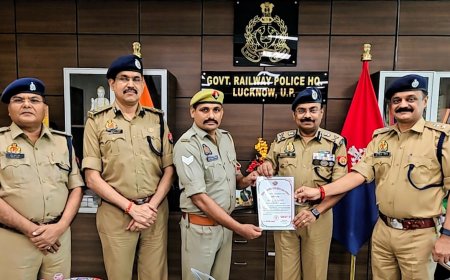 GRP Head Constable Honored for Saving Woman’s Life at Raebareli Railway Station