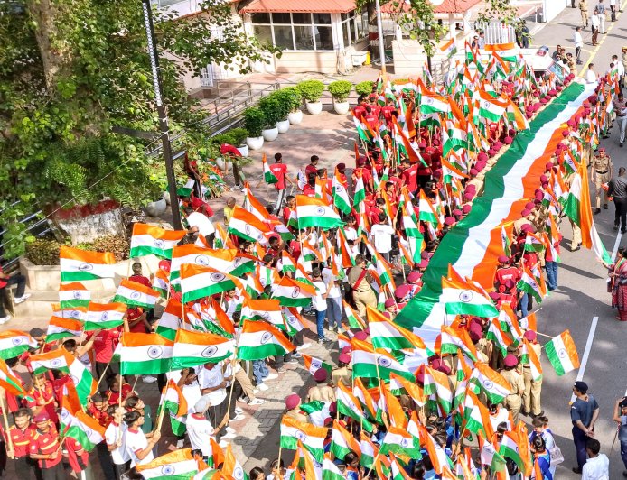 Tricolour symbolises development, heritage and the honour, pride and glory of India: Chief Minister